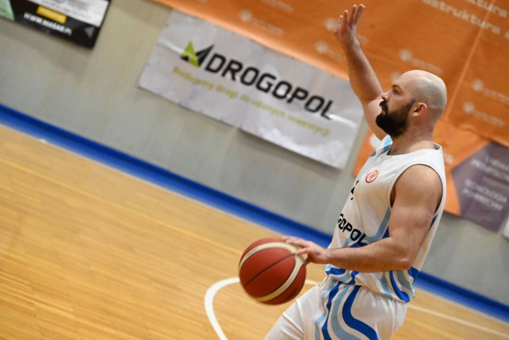 Galeria zdjęć ze zwycięskiego meczu K.S. Pogoń z MUKS Sari Żory/fot. FB Michał Pierończyk