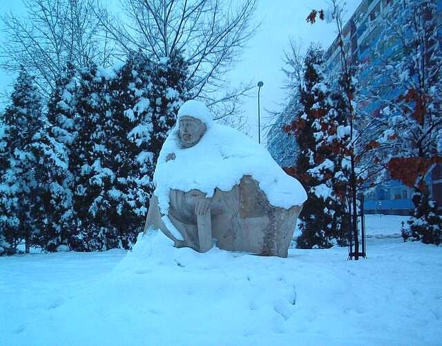 Księcia Władysława - Pomnik Księcia Władysława - al. Zwycięstwa