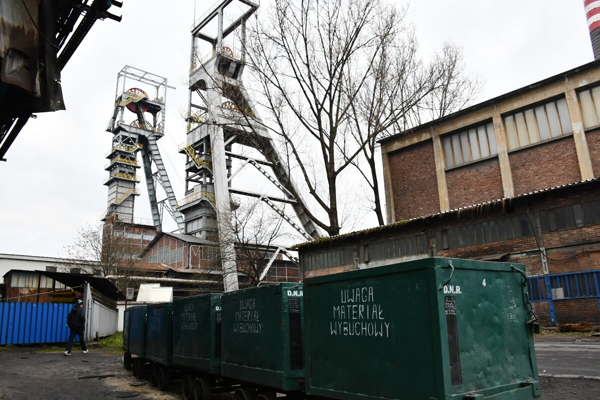 Z okazji zbliżającej się Barbórki, na naszym portalu prezentujemy galerię zdjęć z KWK Ruda Ruchu Bielszowice, wykonanych podczas wyjątkowej akcji zorganizowanej przez posła Łukasza Ściebiorowskiego. / fot. Karolina Bauszek-Żurek