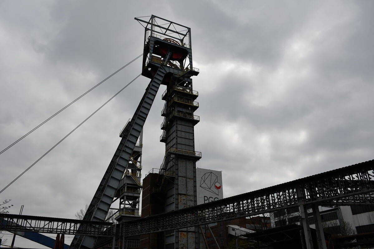 Z okazji zbliżającej się Barbórki, na naszym portalu prezentujemy galerię zdjęć z KWK Ruda Ruchu Bielszowice, wykonanych podczas wyjątkowej akcji zorganizowanej przez posła Łukasza Ściebiorowskiego. / fot. Karolina Bauszek-Żurek