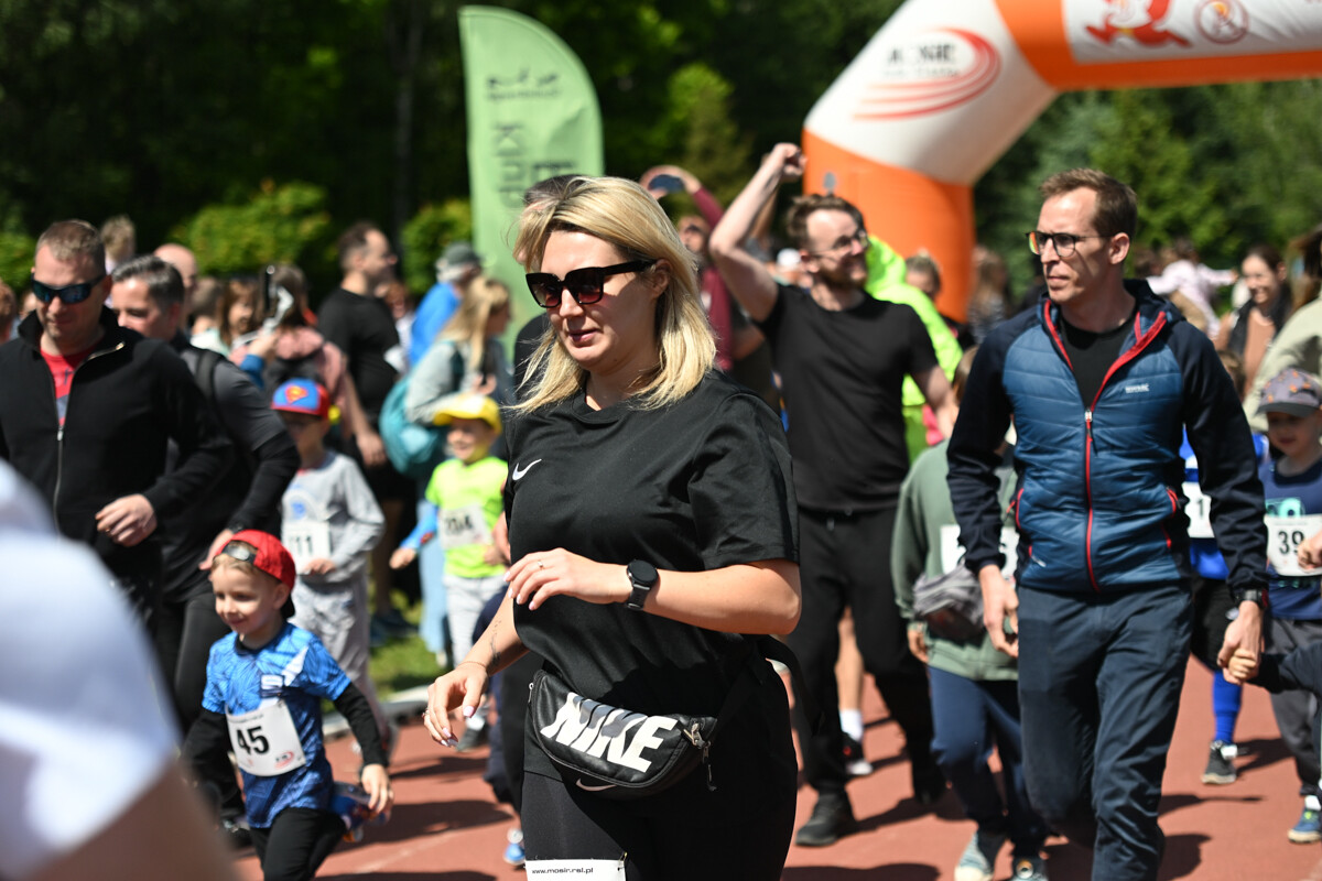 Rudzianie pobiegli z wiewiórką. Dziś majowa edycja biegu przeszła do historii / fot. Marek i Krzysztof Faber