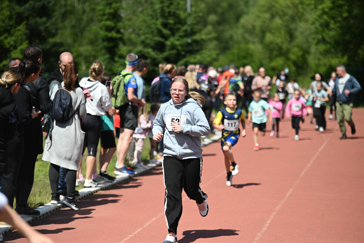 Rudzianie pobiegli z wiewiórką. Dziś majowa edycja biegu przeszła do historii / fot. Marek i Krzysztof Faber
