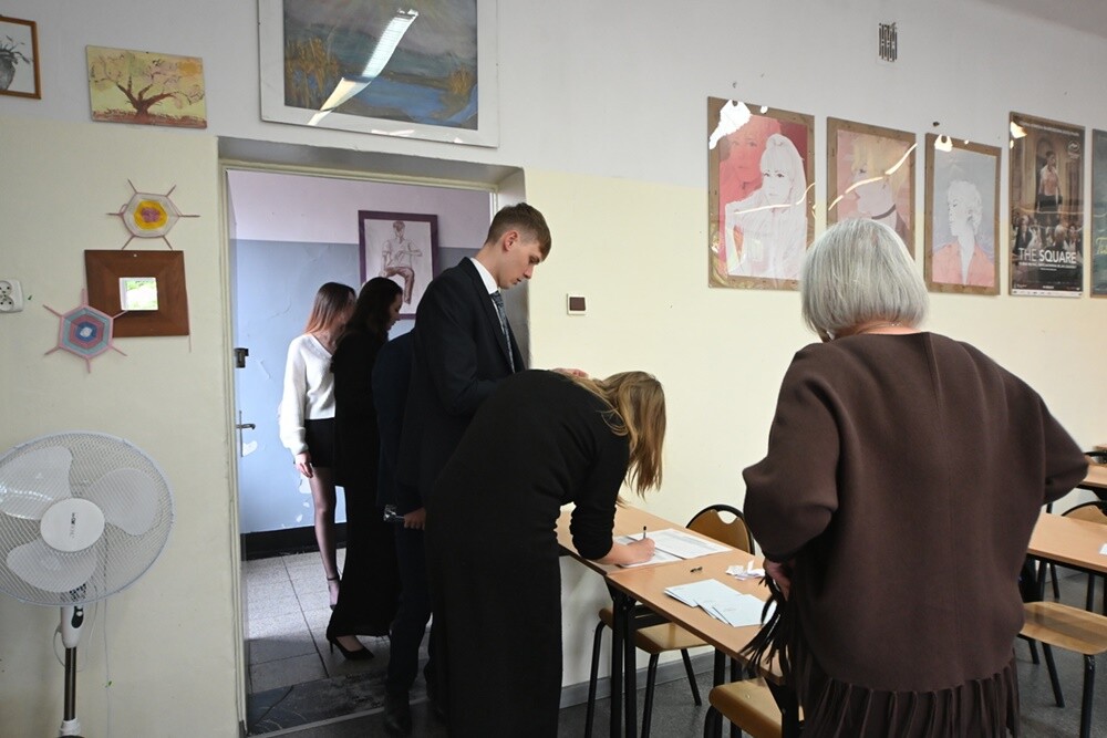 Egzamin maturalny 2025 rozpoczęty – uczniowie w całej Polsce przystąpili do testu dojrzałości. / fot. Marek Faber