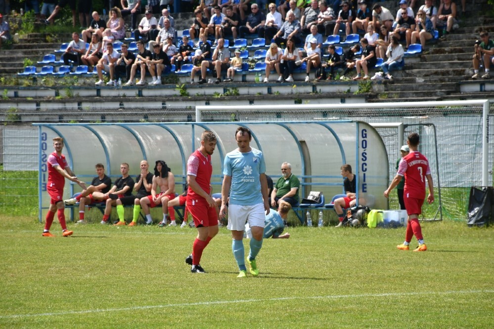 Za nami mecz Slavia Ruda Śląska vs. MKS Siemianowiczanka. Awans drużyny z Rudy Śląskiej! / fot. Jacek Knapik