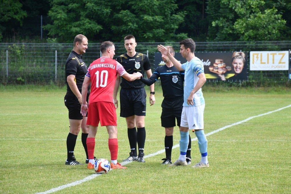 Za nami mecz Slavia Ruda Śląska vs. MKS Siemianowiczanka. Awans drużyny z Rudy Śląskiej! / fot. Jacek Knapik
