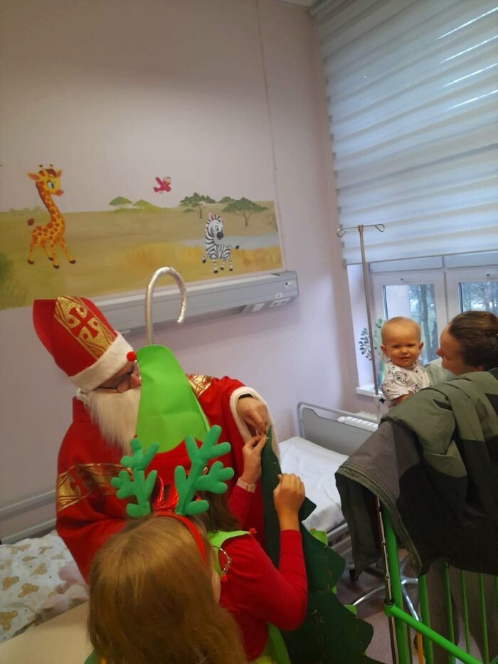Mikołaj odwiedził Szpital Miejski/fot. Szpital Miejski w Rudzie Śląskiej