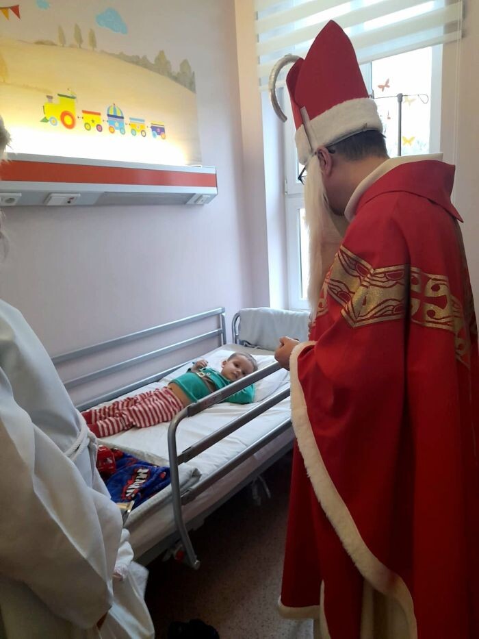 Mikołaj odwiedził Szpital Miejski/fot. Szpital Miejski w Rudzie Śląskiej