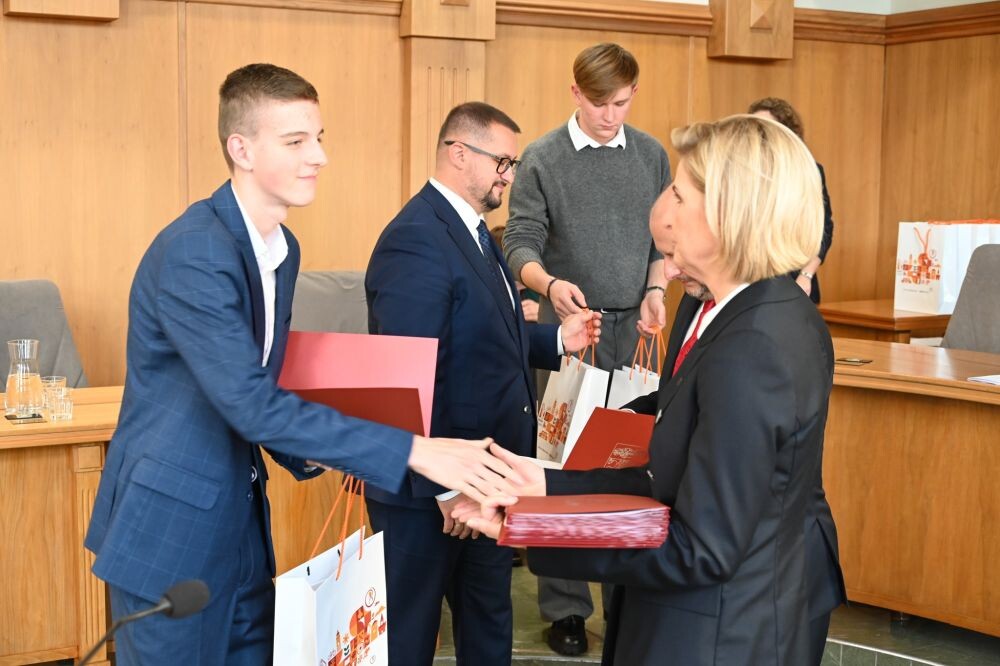 Młodzieżowa Rada Miasta zainaugurowała XII kadencję/fot. UM Ruda Śląska