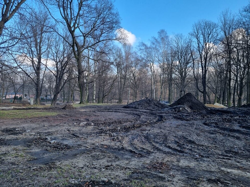 Trwa realizacja kolejnego etapu budowy Traktu Rudzkiego. Zobaczcie, jak do tej pory zmienił się Park Dworski w Nowym Bytomiu.