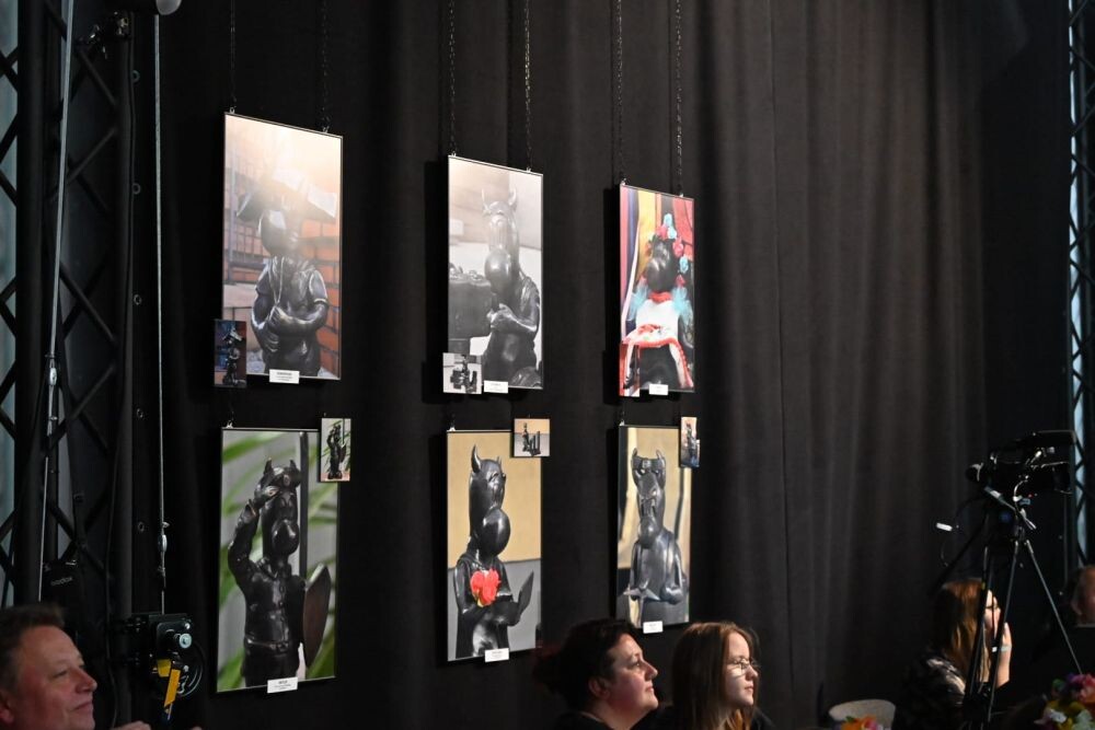 Niy ino gŏdōmy, ale tyż czytōmy w Stacji Biblioteka/fot. FB Michał Pierończyk