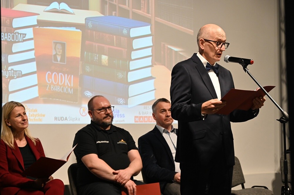 III edycja „Niy ino godomy, ale tyż czytomy” w Stacji Biblioteka. / fot. UM Ruda Śląska