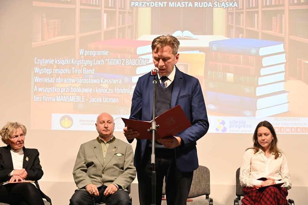 III edycja „Niy ino godomy, ale tyż czytomy” w Stacji Biblioteka. / fot. UM Ruda Śląska