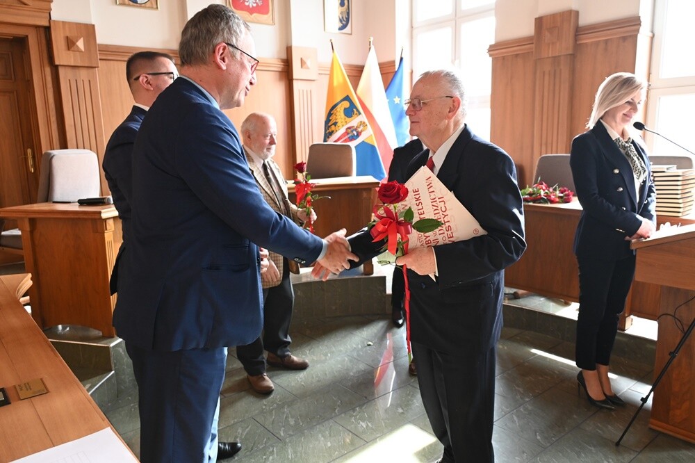 Nowi radni rozpoczęli kadencję Rady Seniorów Miasta Ruda Śląska. / fot. UM Ruda Śląska