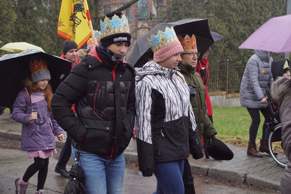 Barwny Orszak Trzech Króli przeszedł dzisiaj ulicami Rudy!