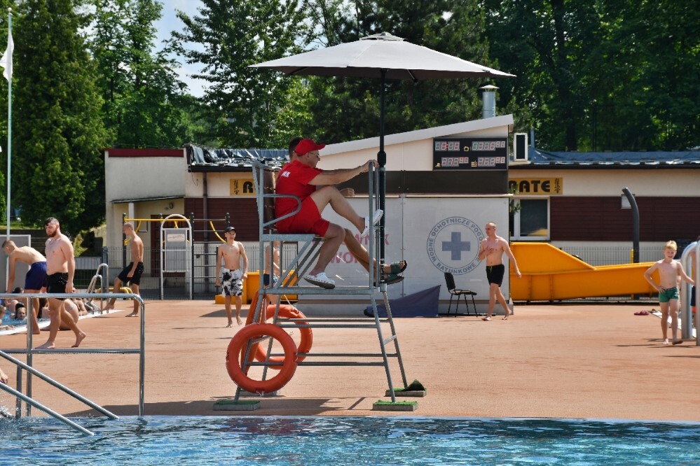 Basen letni w Rudzie Śląskiej oficjalnie otwarty! / fot. Jacek Knapik