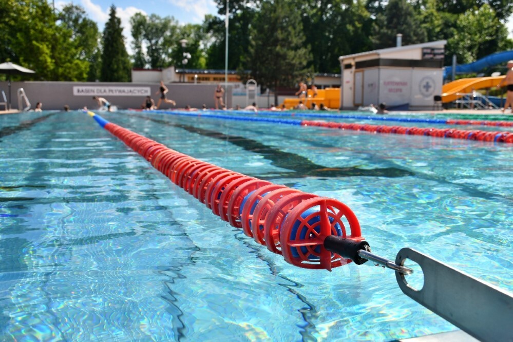 Basen letni w Rudzie Śląskiej oficjalnie otwarty! / fot. Jacek Knapik