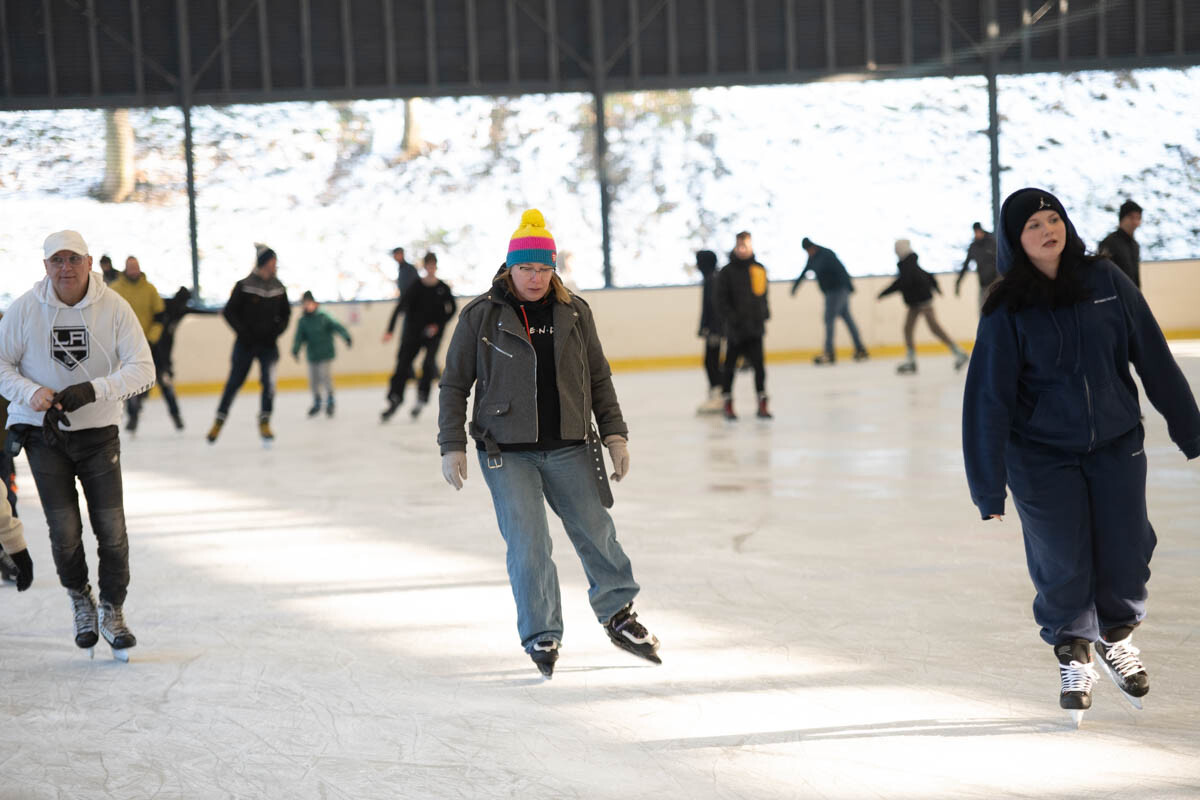 Sezon łyżwiarski oficjalnie rozpoczęty! Za nami otwarcie lodowiska na Burloch Arenie [FOTO / fot. Marek Faber