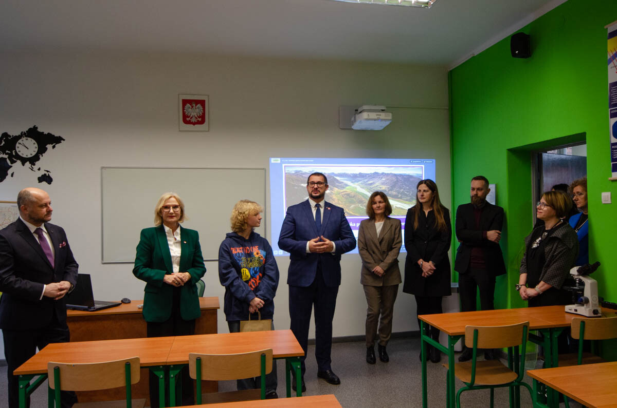 Otwarcie pracowni ekologicznej w I LO. / fot. Marek Faber