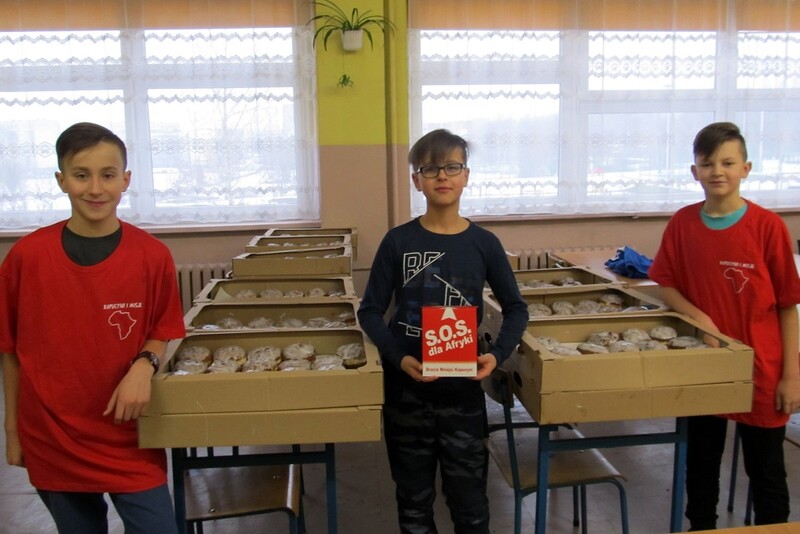 Pączkowali dla dzieci w Afryce!