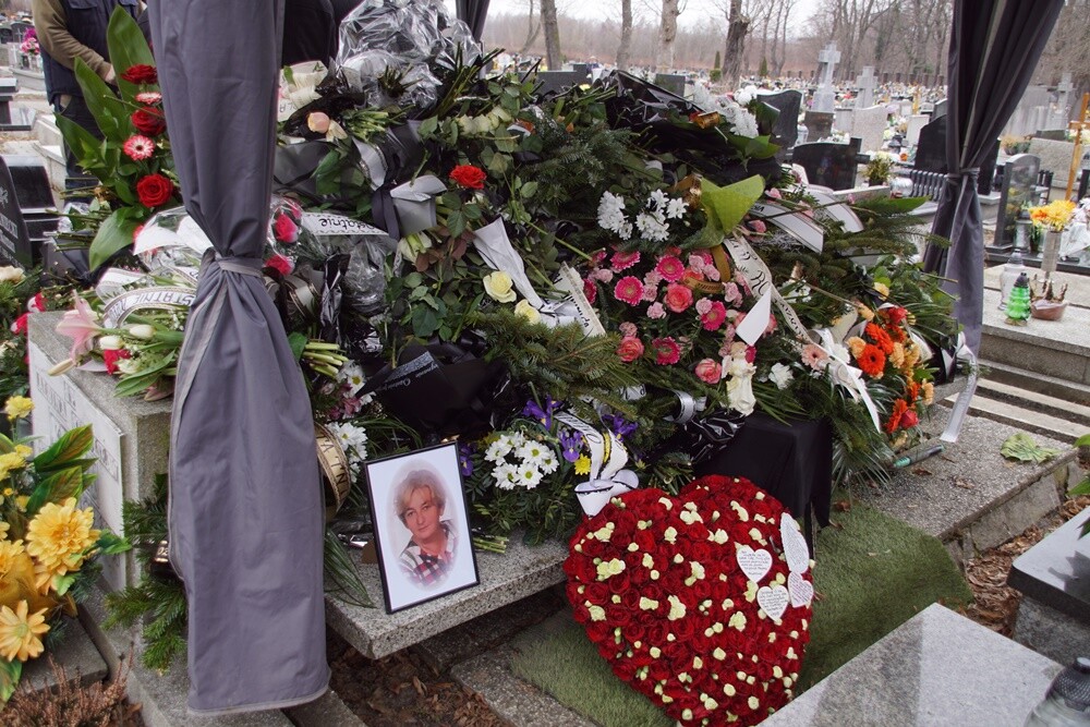 Rudzianie pożegnali Elżbietę Żurek - nauczycielkę i społeczniczkę. Organizował wiele akcji charytatywnych, dzięki czemu pomogła wielu osobom.