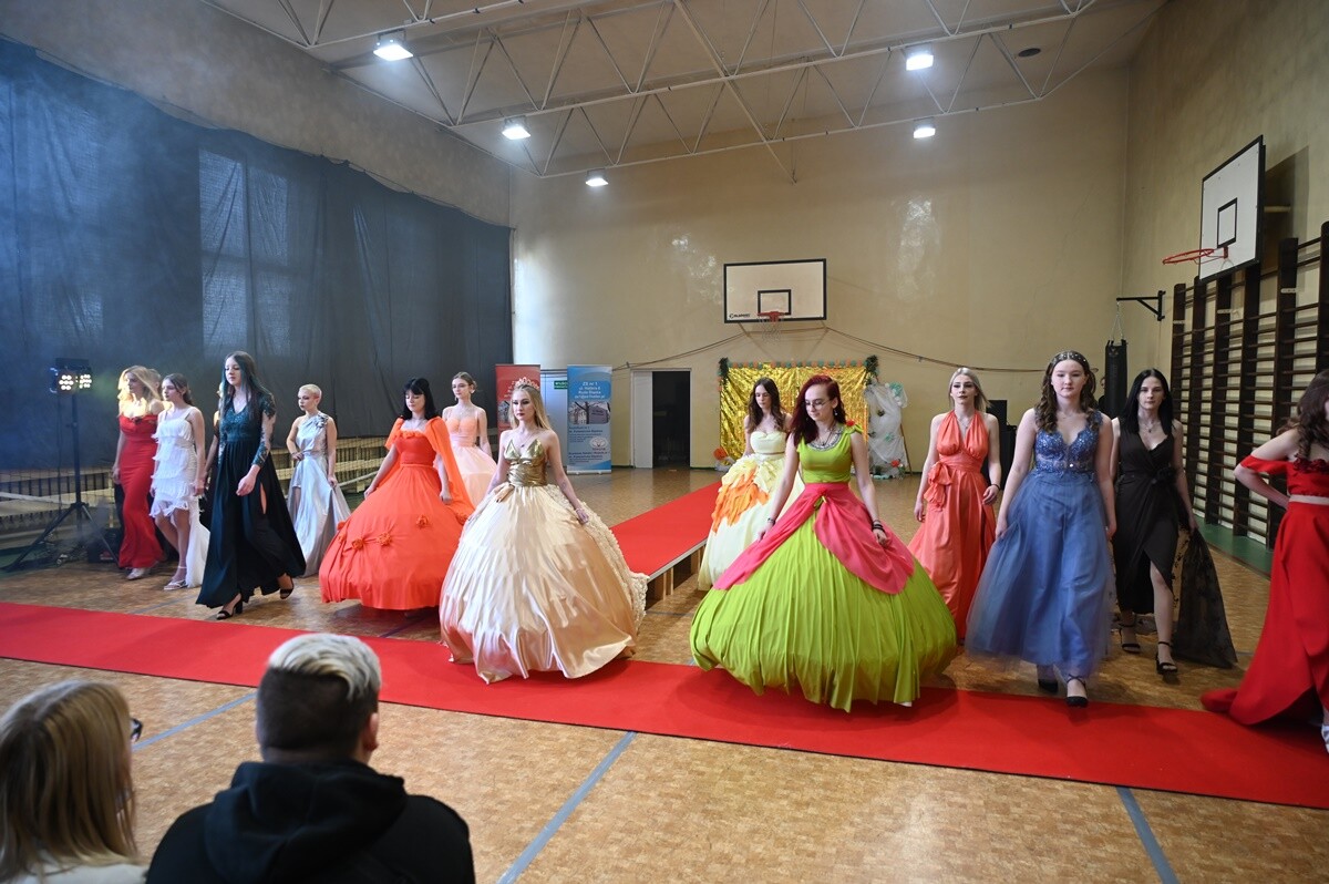 Pokaz mody w ZS nr 1 / fot. UM Ruda Śląska