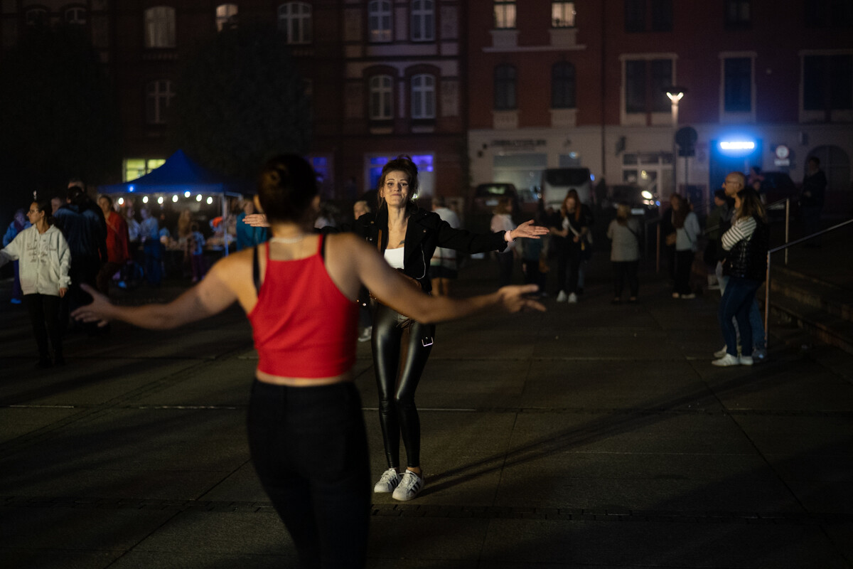 Potańcówka na Rynku w Nowym Bytomiu – ostatnia edycja już za nami! [ZDJĘCIA] / fot. Marek i Krzysztof Faber