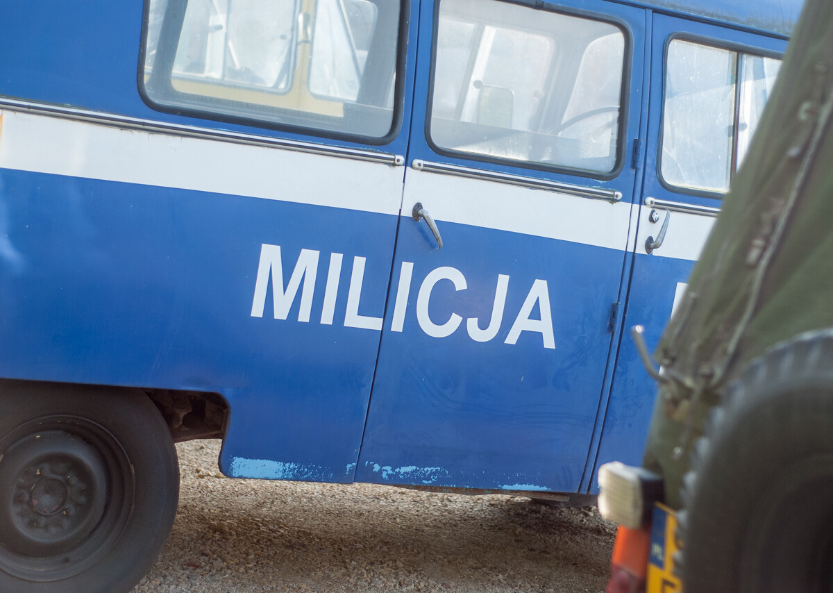 Działo się, oj działo w sobotę w Muzeum PRL-u. Udało nam się dotrzeć w godzinach popołudniowych, aby sfotografować ich ekspozycję oraz świetny zlot zabytkowych samochodów.