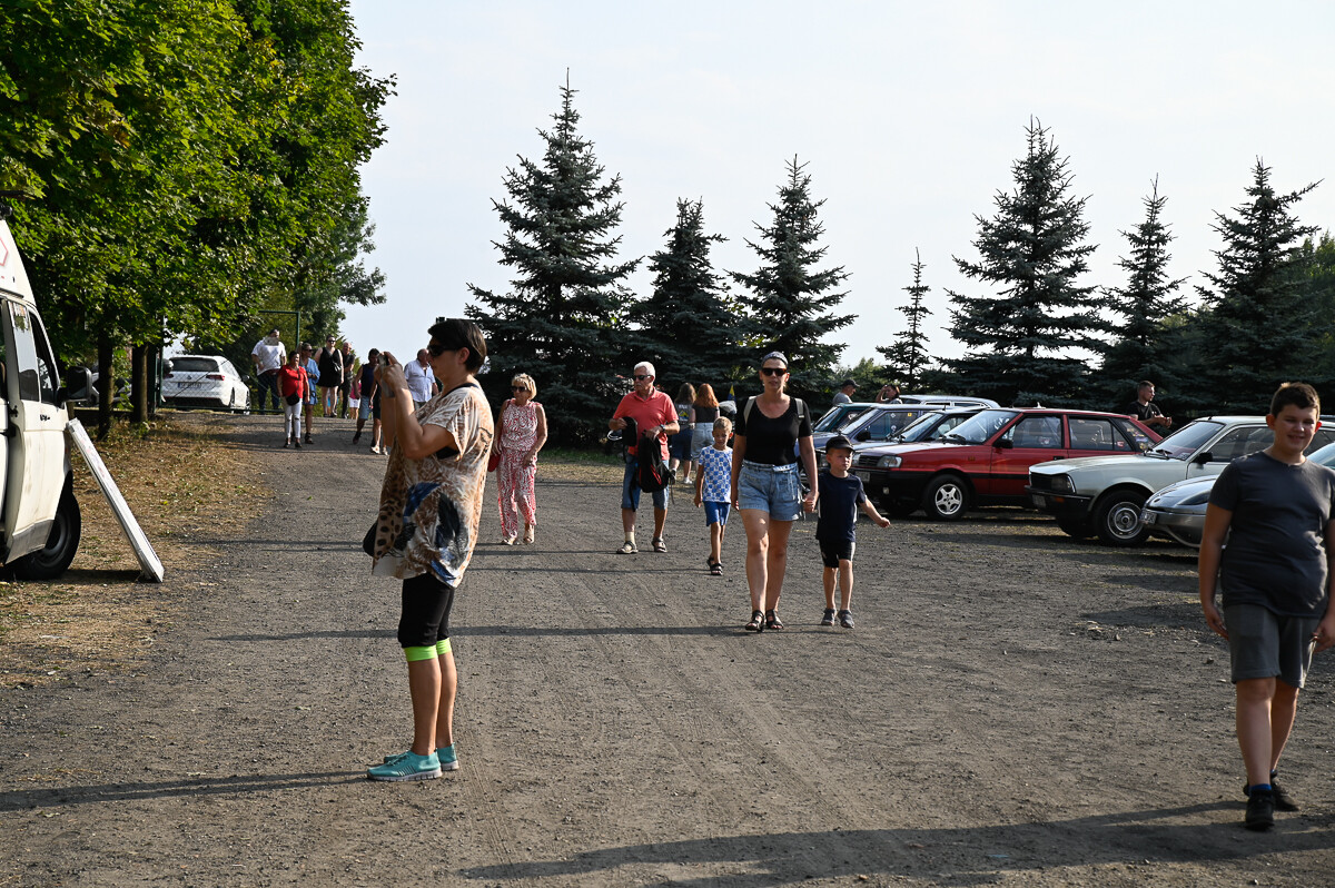 7 września w Muzeum Historii Polski Ludowej odbyła się impreza z okazji końca lata, połączona ze zlotem pojazdów minionej epoki. / fot. Magdalena Ruda