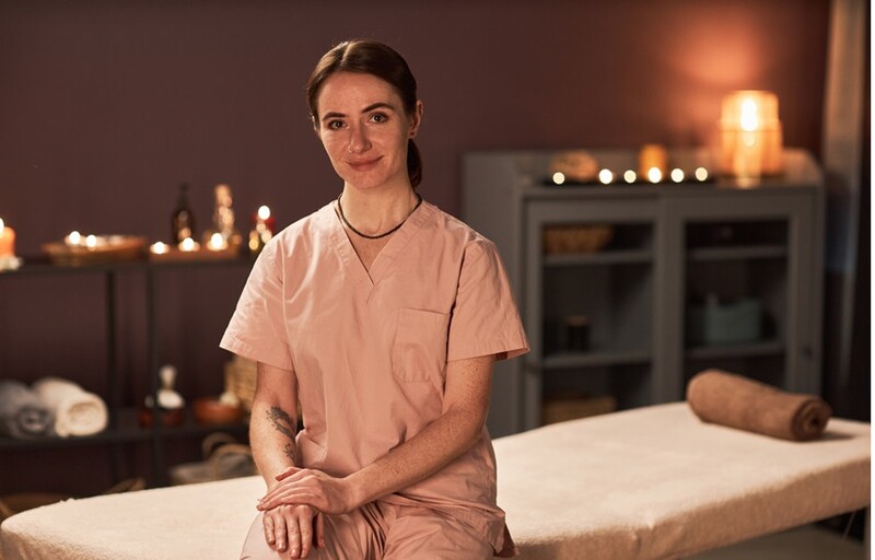 Praca jako masażysta - gdzie zdobyć odpowiednie wykształcenie w województwie śląskim?