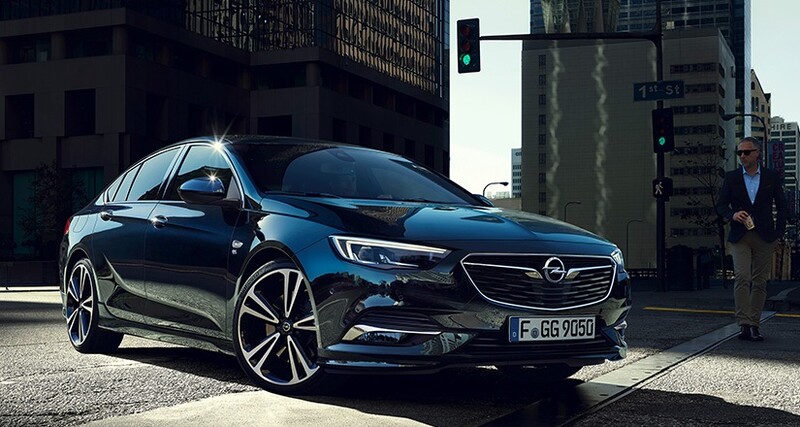 Premiera Insigni Grand Sport - Dni Otwarte w Salonach Kanclerz