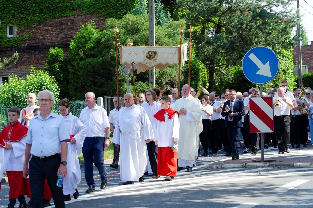 Procesja Bożego Ciała w Bielszowicach / fot. Krzysztof i Marek Faber