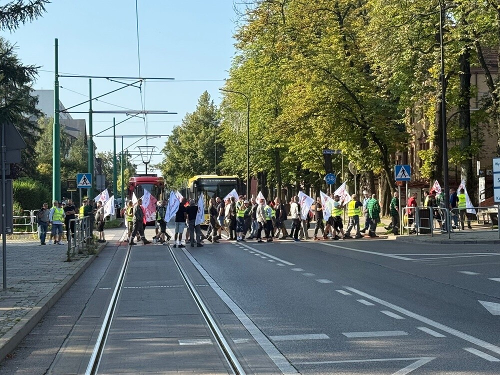 Protest hutników w Nowym Bytomiu.