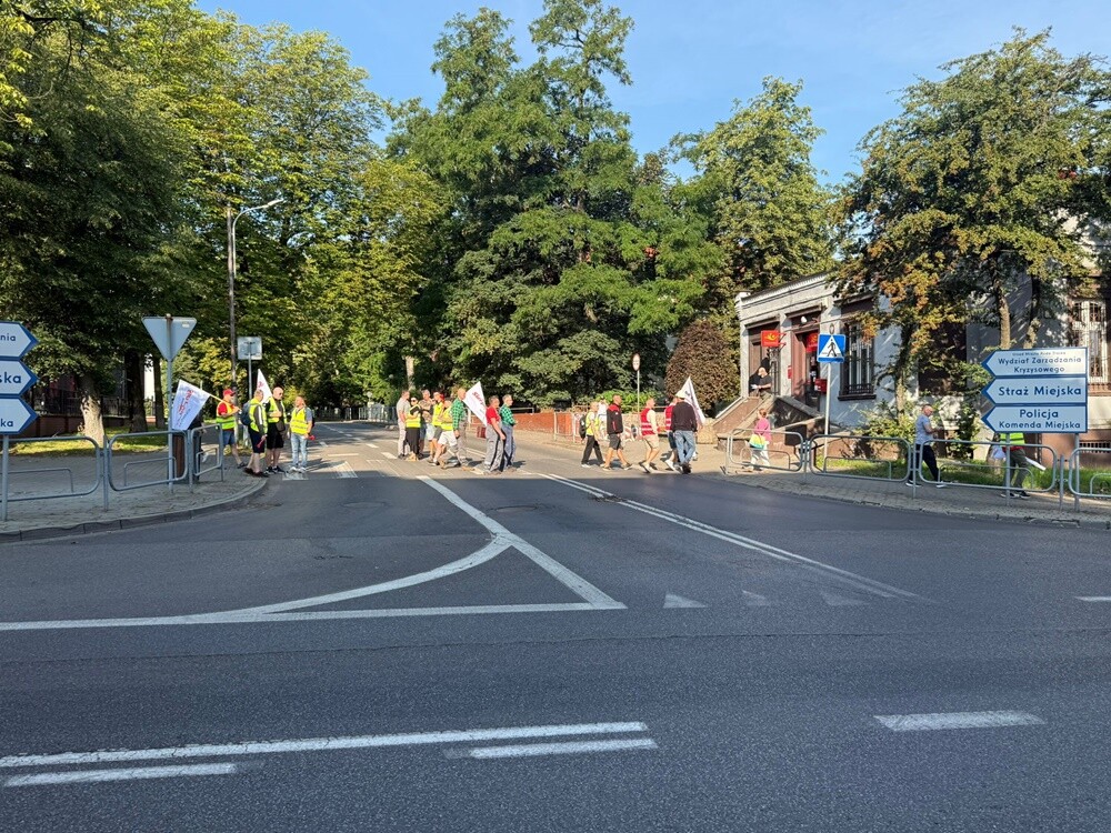 Protest hutników w Nowym Bytomiu.