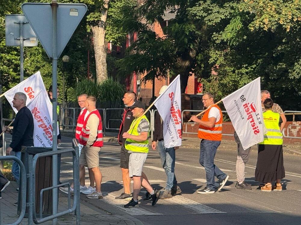 Protest hutników w Nowym Bytomiu.