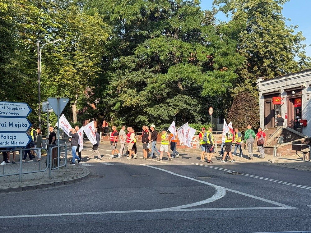Protest hutników w Nowym Bytomiu.
