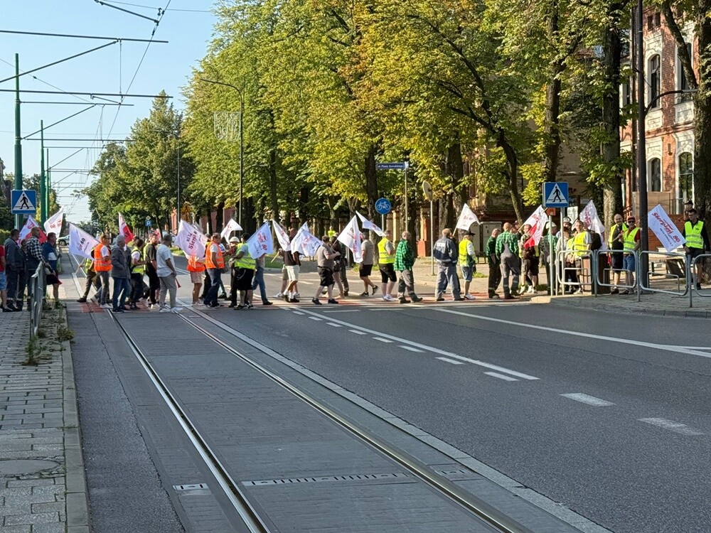 Protest hutników w Nowym Bytomiu.