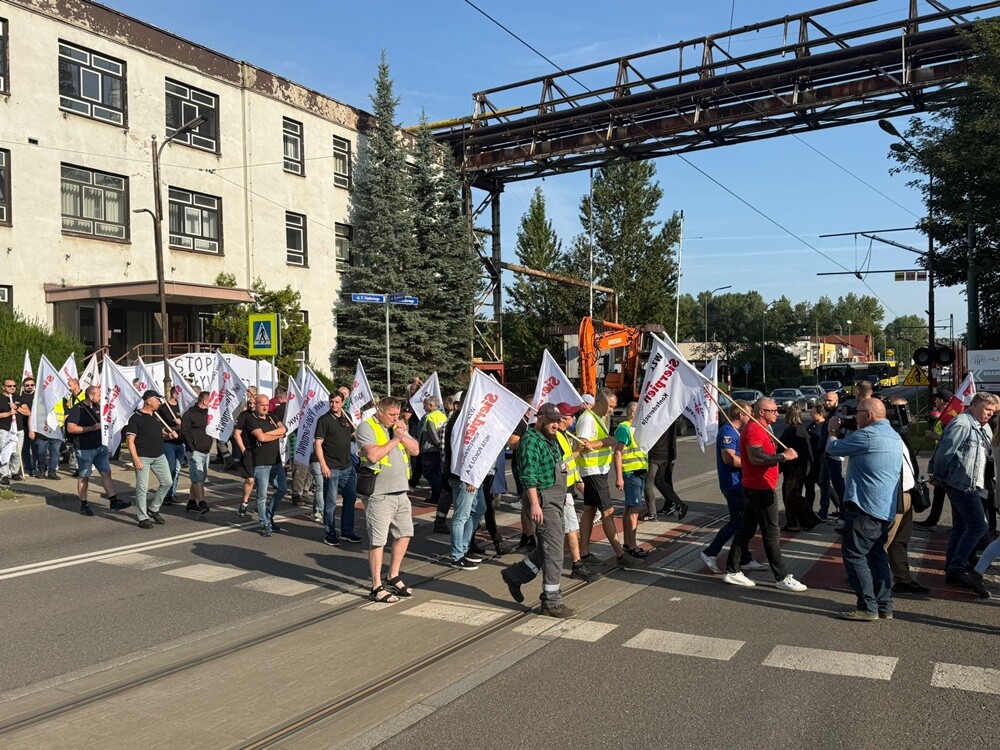 Protest hutników w Nowym Bytomiu.