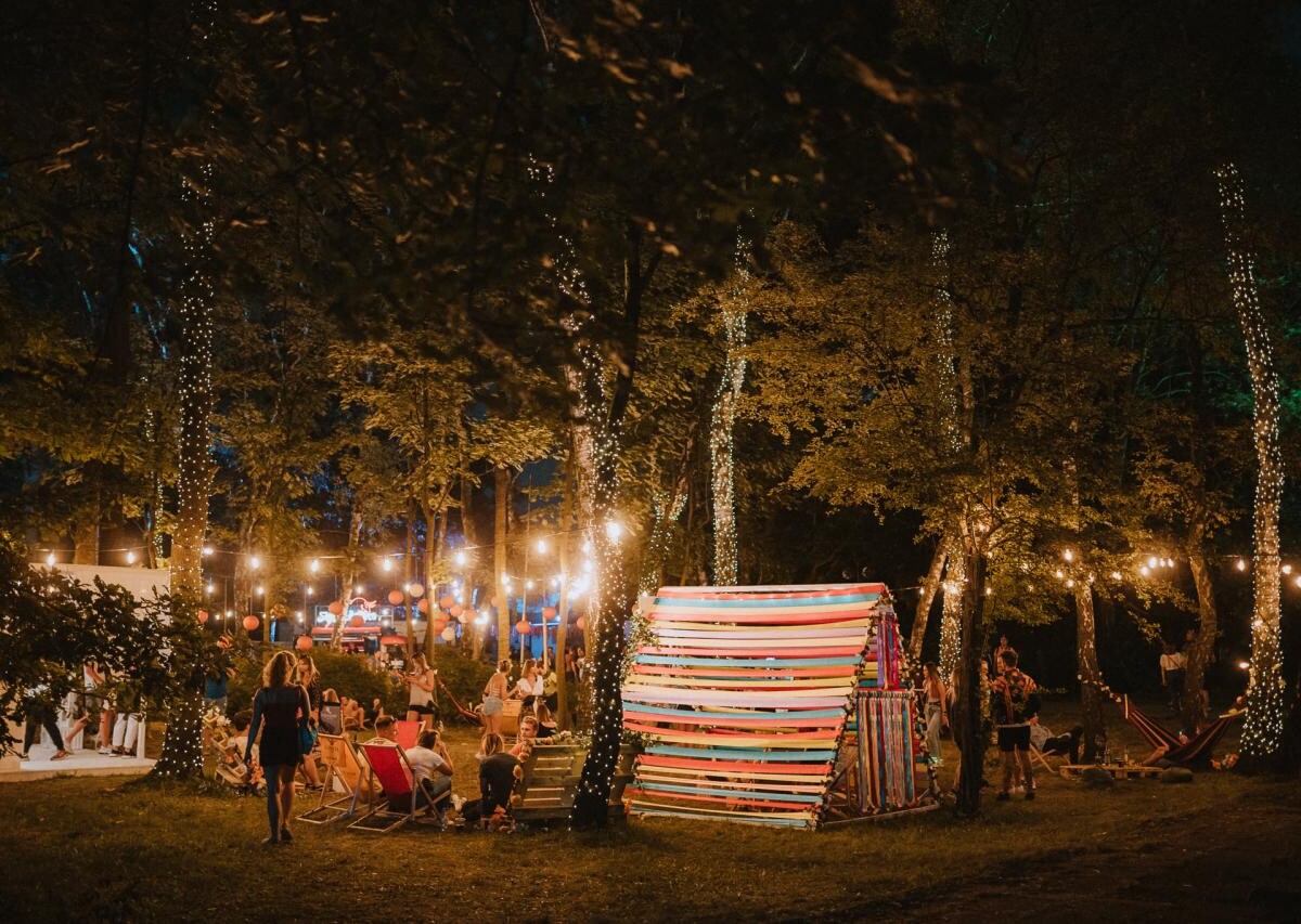 Przed nami FEST Festival 2022. Jakie zespoły i artyści wystąpią? [LINE-UP]