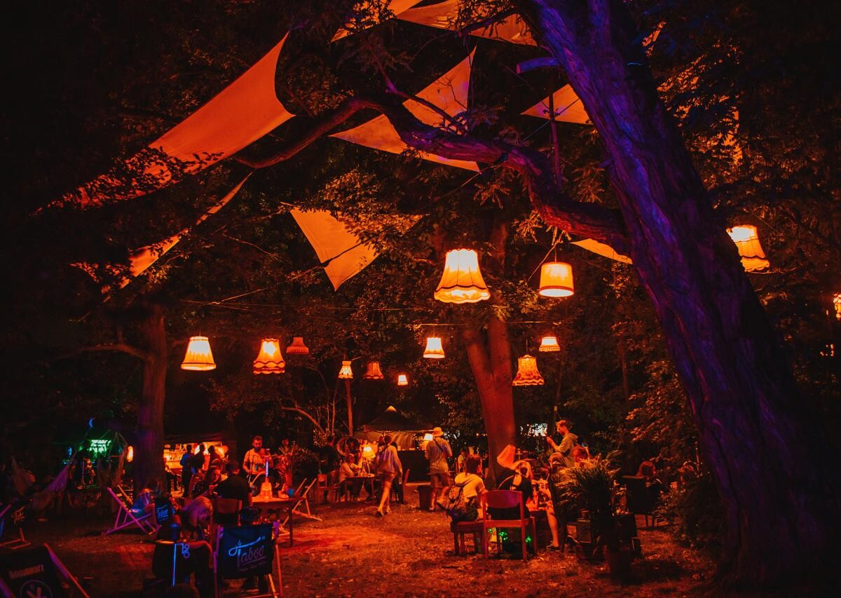 Przed nami FEST Festival 2022. Jakie zespoły i artyści wystąpią? [LINE-UP]