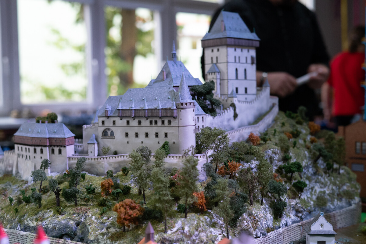 Trwa Regionalny Konkurs Modeli Kartonowych w Rudzie Śląskiej. Zobaczcie zdjęcia! / fot. Marek i Krzysztof Faber