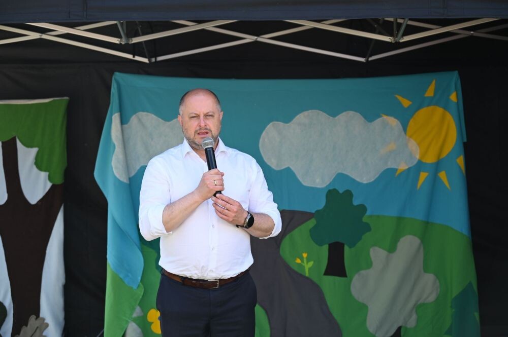 Zapach świeżego chleba i mnóstwo radości – za nami rodzinny piknik przy piekaroku!/fot. FB Michał Pierończyk