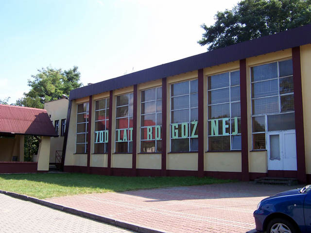 Rogoźna - Hala sportowa SP nr 8 - ul. Wodzisławska