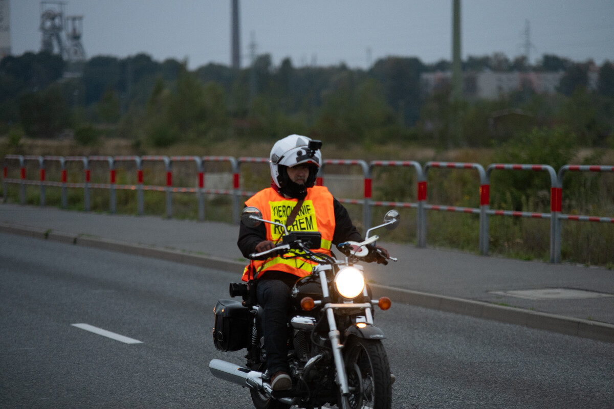 Rolkarze podbili Rudę Śląską! Nocny przejazd pełen świateł i muzyki. / fot. Marek Faber