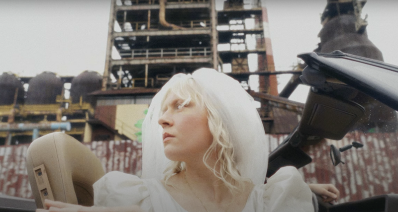 Ruda Śląska stała się tłem teledysku do nowego utworu zespołu Noże i piosenkarki Ofelii