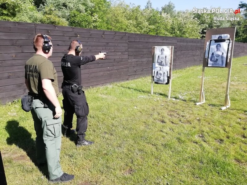 Rudzcy policjanci wrócili do szkoleń strzeleckich