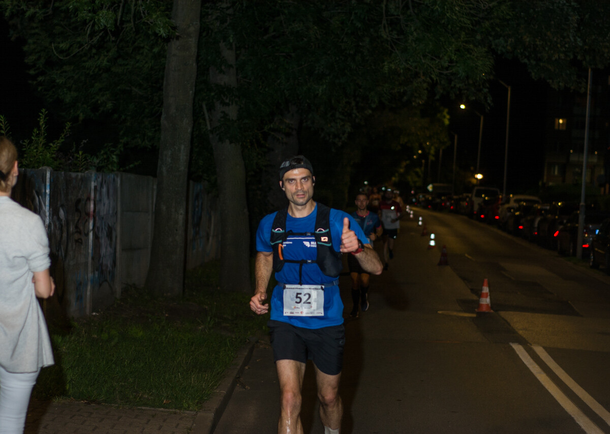 Za nami kolejna odsłona Rudzkiego Półmaratonu Industrialnego, setki uczestników pobiegło nocną porą przez nasze miasto. Byliśmy i my, mamy zdjęcia!