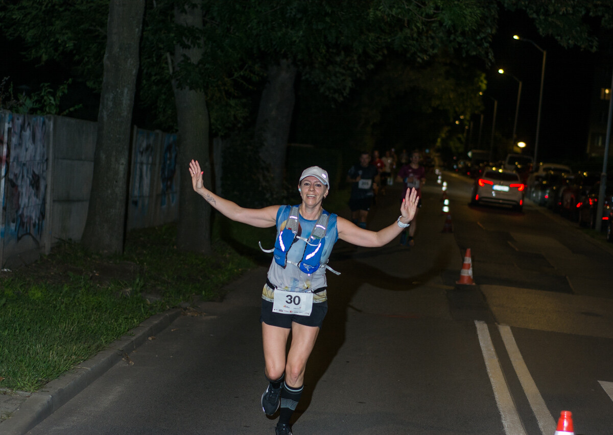 Za nami kolejna odsłona Rudzkiego Półmaratonu Industrialnego, setki uczestników pobiegło nocną porą przez nasze miasto. Byliśmy i my, mamy zdjęcia!