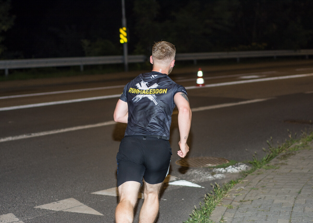 Za nami kolejna odsłona Rudzkiego Półmaratonu Industrialnego, setki uczestników pobiegło nocną porą przez nasze miasto. Byliśmy i my, mamy zdjęcia!