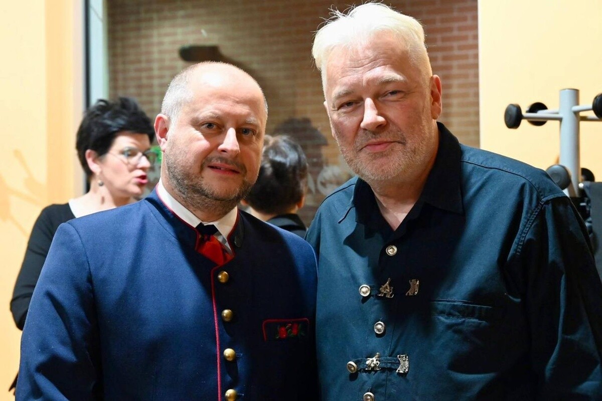 Kamraci Rudzcy 2025 uhonorowani. Rudzka Jesień Kulturalna rozpoczęta prapremierą „Stypy”. / fot. UM Ruda Śląska