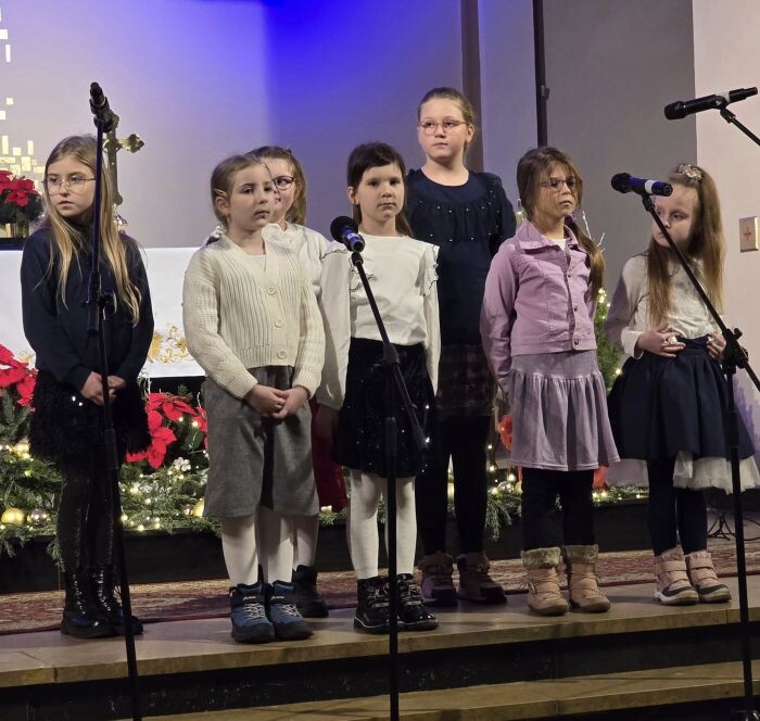 Rudzkie Spotkanie Kolędowe w kościele pw. Ducha Świętego w Czarnym Lesie/fot. FB Jacek Morek, FB Dorota Tobiszowska